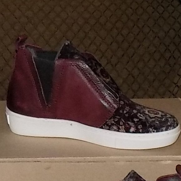 Like new Miz Mooz Laurent eggplant velvet EU36 US6 - Picture 11 of 16